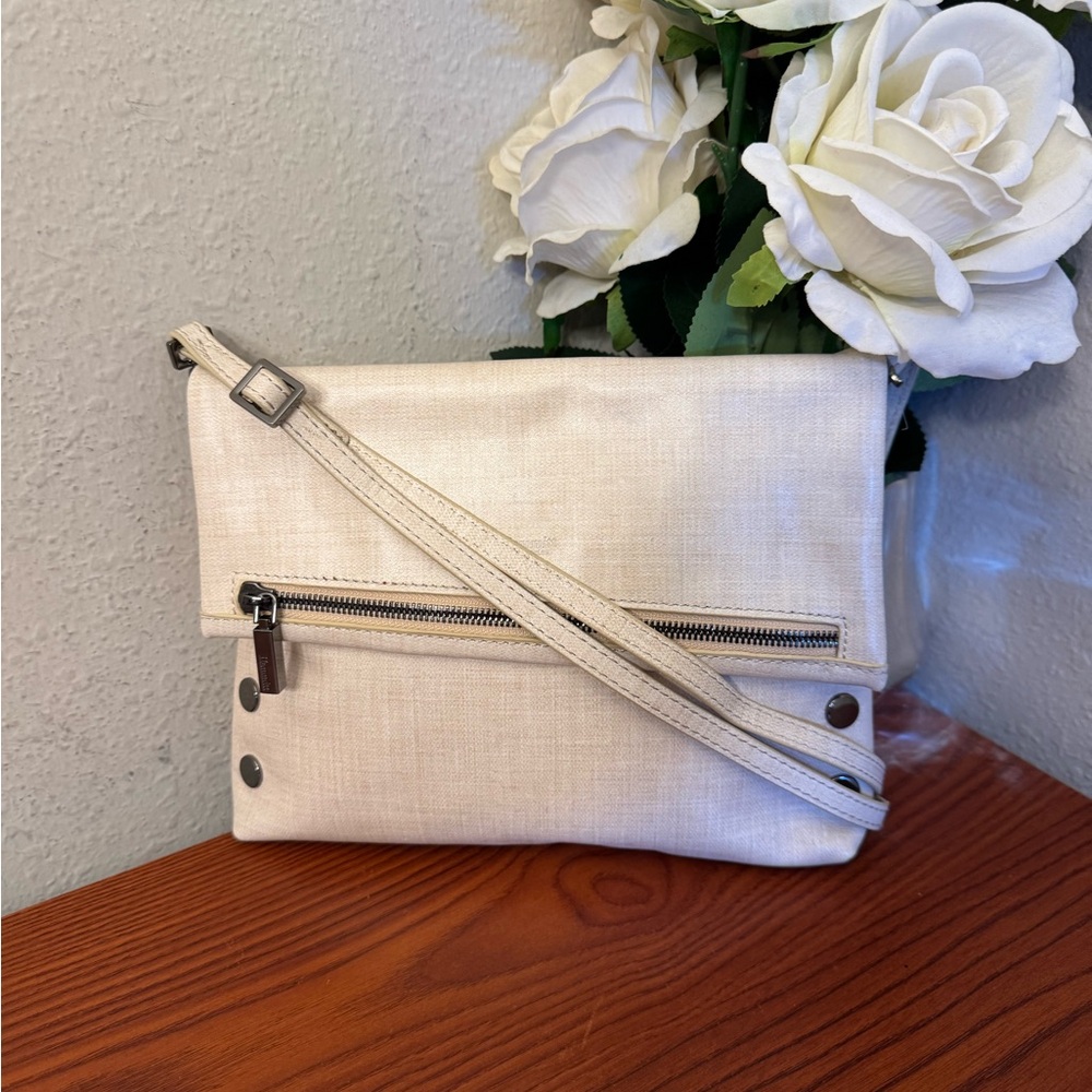 Elegant Cream Crossbody Bag with Front Zip